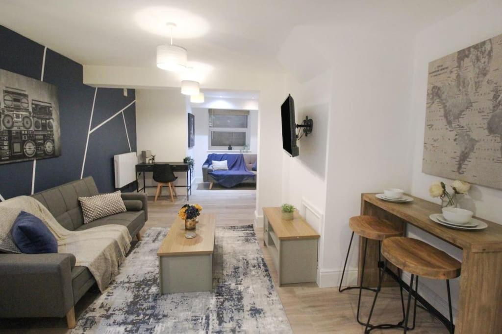 Spacious 1 Bed Apartment 1 Minute Walk From Square Nottingham Kültér fotó