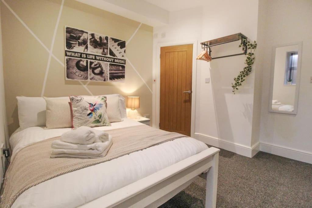 Spacious 1 Bed Apartment 1 Minute Walk From Square Nottingham Kültér fotó
