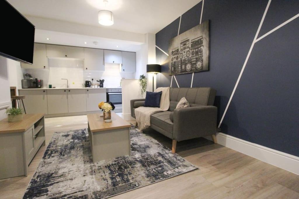 Spacious 1 Bed Apartment 1 Minute Walk From Square Nottingham Kültér fotó