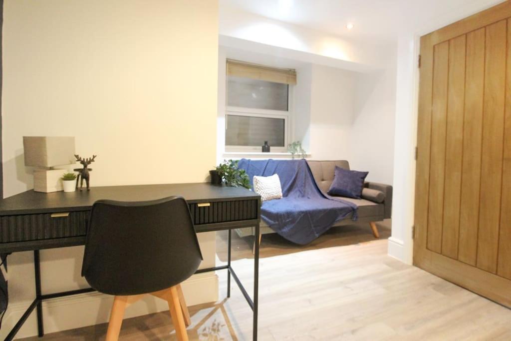 Spacious 1 Bed Apartment 1 Minute Walk From Square Nottingham Kültér fotó